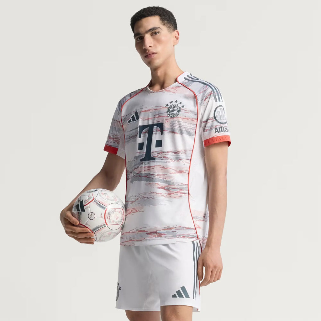 Camisa Adidas Bayern de Munique 2025/26 II Jogador